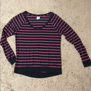VS PINK Long sleeve tee
